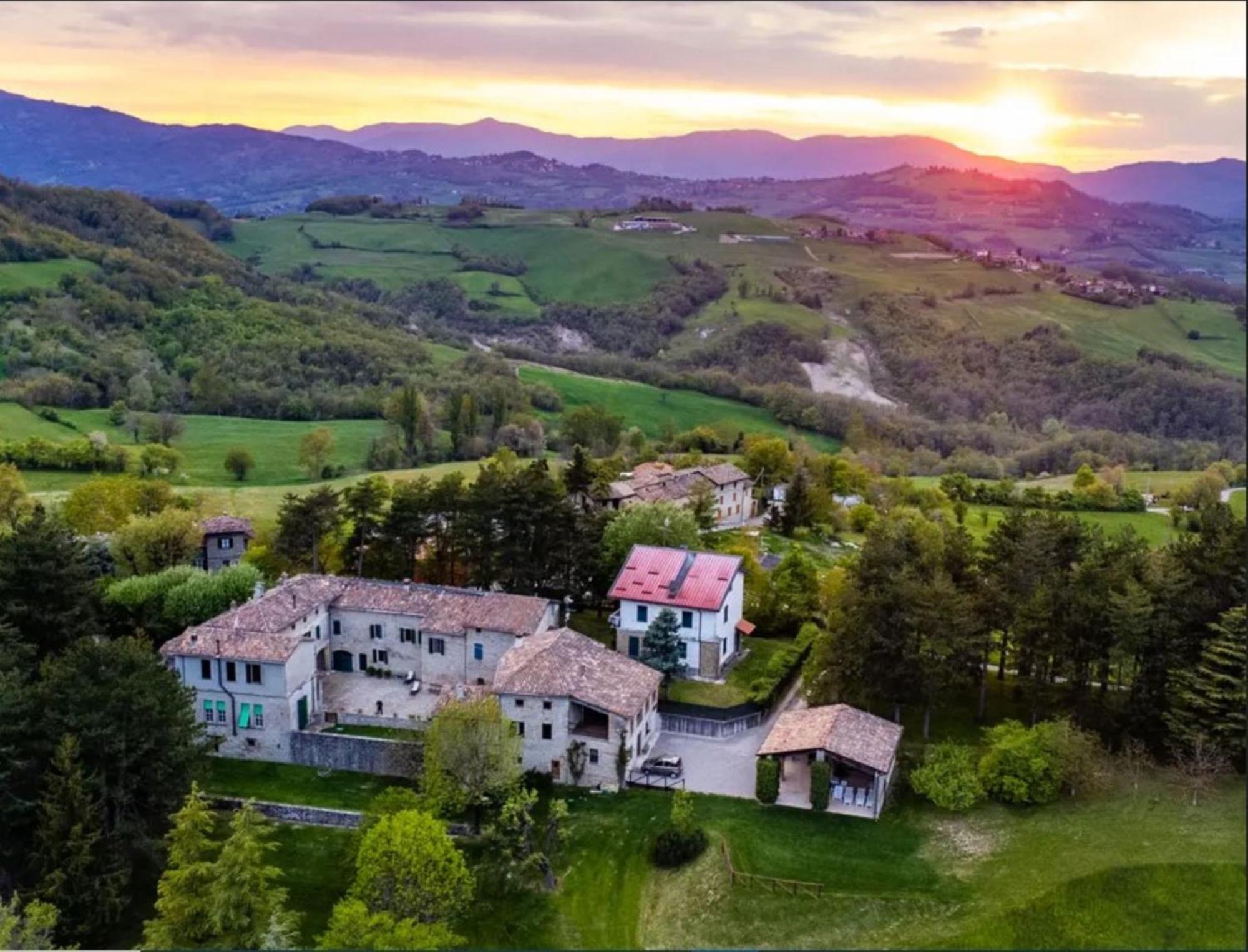 Bed and Breakfast La Corte Bonomini Neviano degli Arduini Zewnętrze zdjęcie